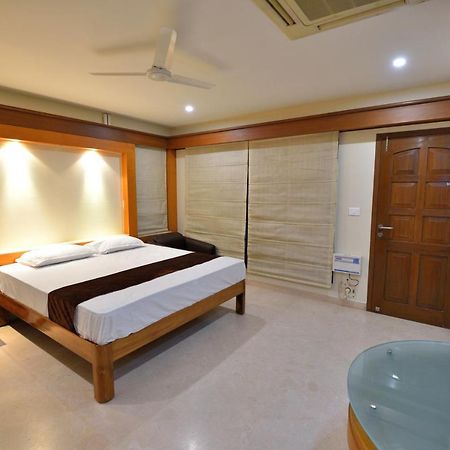 ホテルSri Ranga Krupa Tiruchirappalli エクステリア 写真